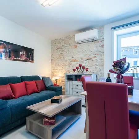Apartment Cro Adria