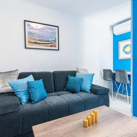Apartment Cro Adria