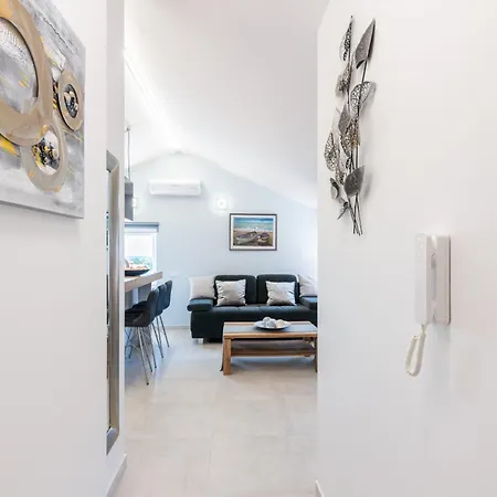 Cro Adria Apartment *
